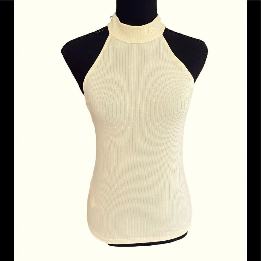 New with tags MNG Basics yellow ribbed tank size XS